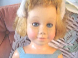 chatty cathy blonde bob_05